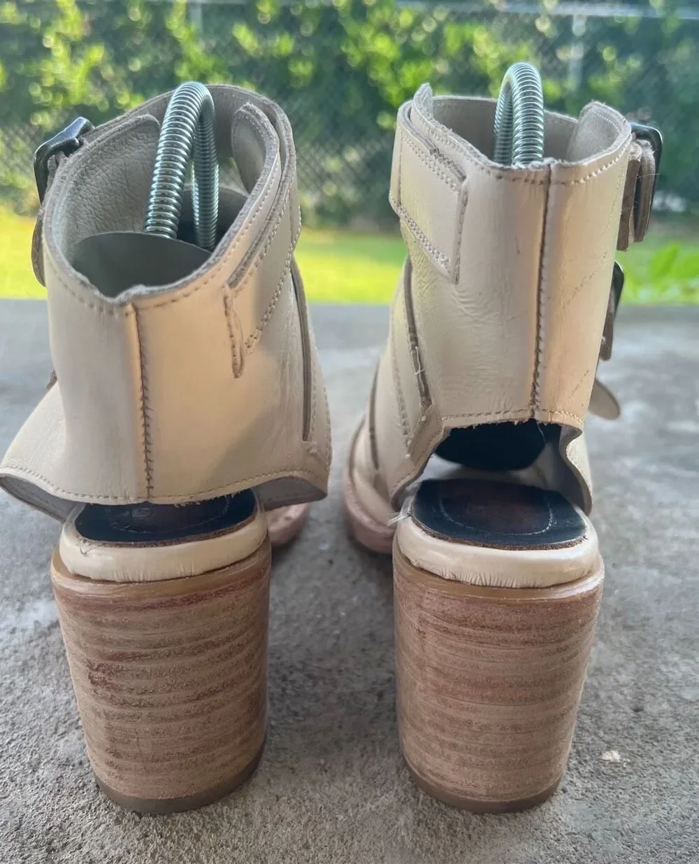 Freebird by Steven Quail Multi Buckle Heels Beige Size 8